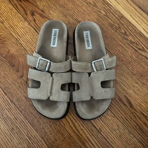 Steve Madden Beige Suede Buckle Slides